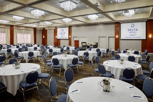 Delta Hotels by Marriott Toronto Mississauga image 4
